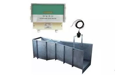 超(chāo)聲波明渠(qu)流量計産(chan)品圖示